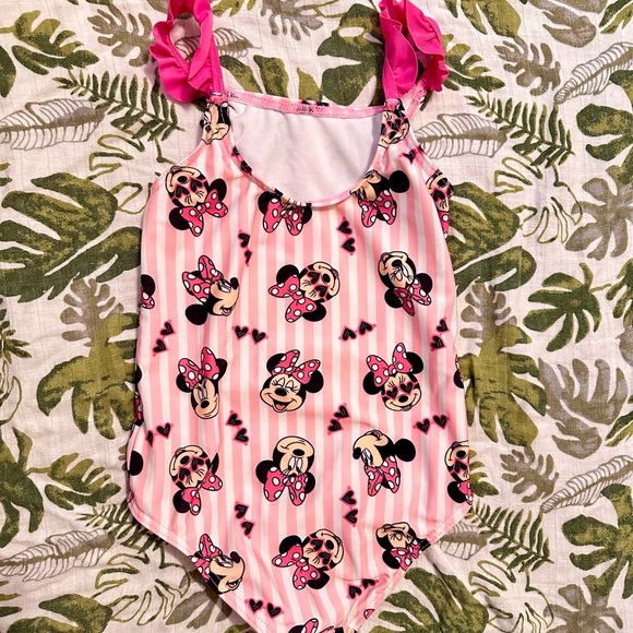 Minnie Mouse Swimsuit - Picture 6 of 6